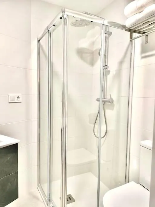 Apartment New Studio, Terrace, Parking, And Pool By 10Tosea Fuengirola