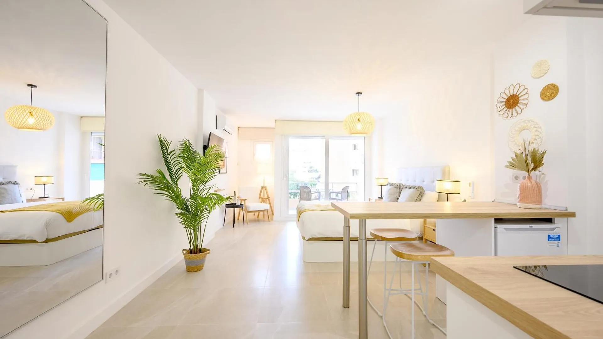 New Studio, Terrace, Parking, And Pool By 10Tosea Fuengirola